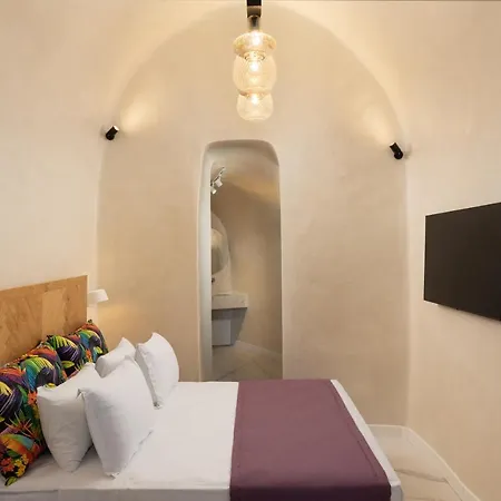 Gala Suites Oia