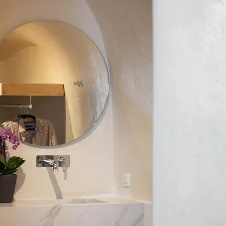 Gala Suites *