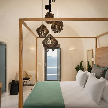 Gala Suites Oia