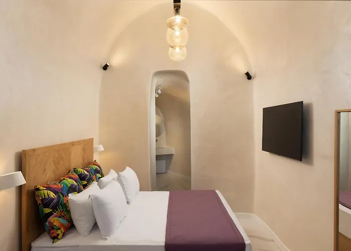 Gala Suites Oia
